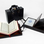Book-Carrying-Case