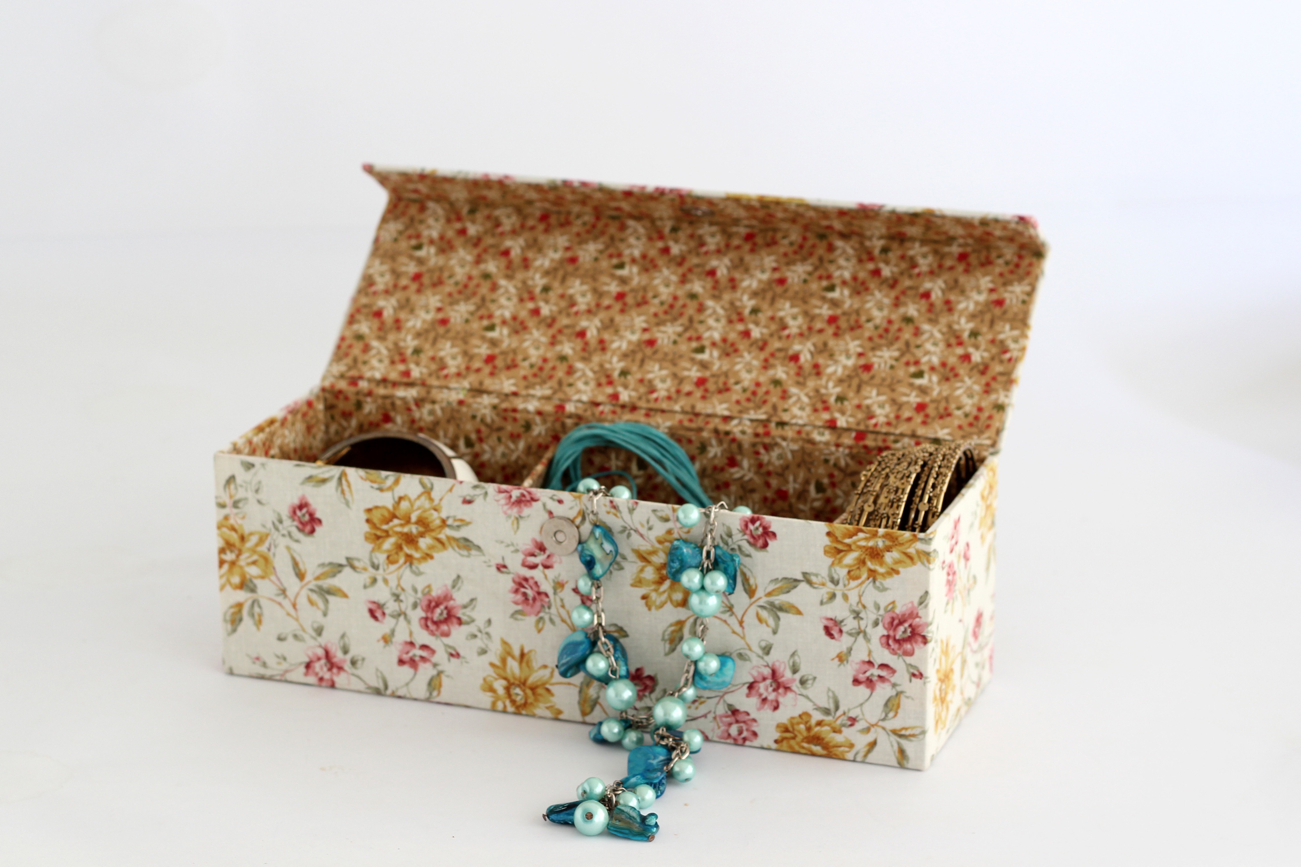 Bracelet Box